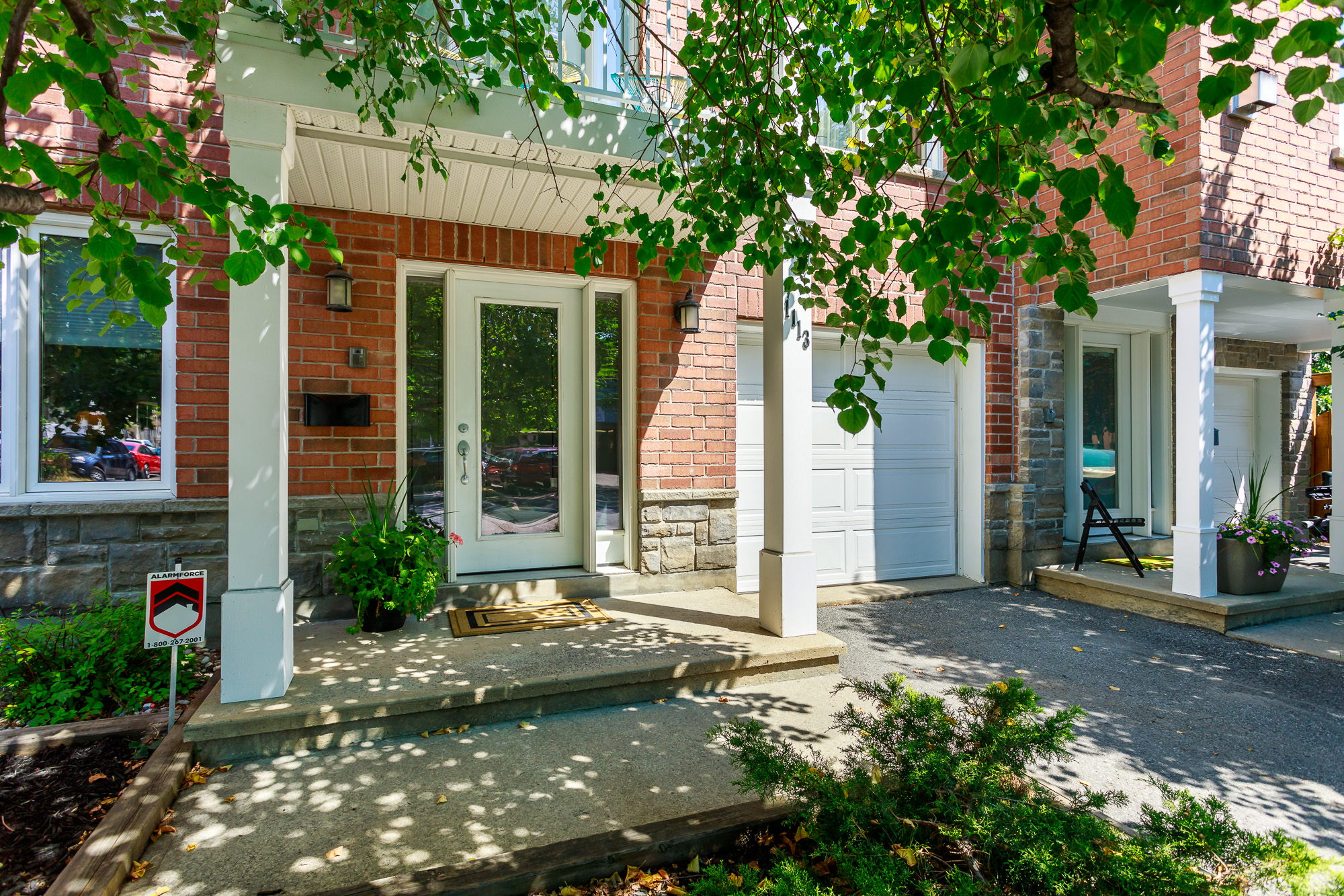 Contemporary Living in a Spacious Row Home for Sale in Hintonburg Ottawa Real Estate Agents